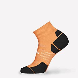 KIPRUN Bežecké polovysoké ponožky Run900 Mid hrubé oranžová 43-46