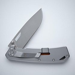 SOLOGNAC Poľovnícky zatvárací nôž Axis 85 Grip 8,5 cm V2 kaki khaki